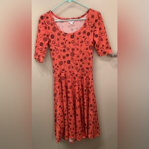 LuLaRoe coral dandelion print Nicole dress Woman’s Small Floral Short Sleeve